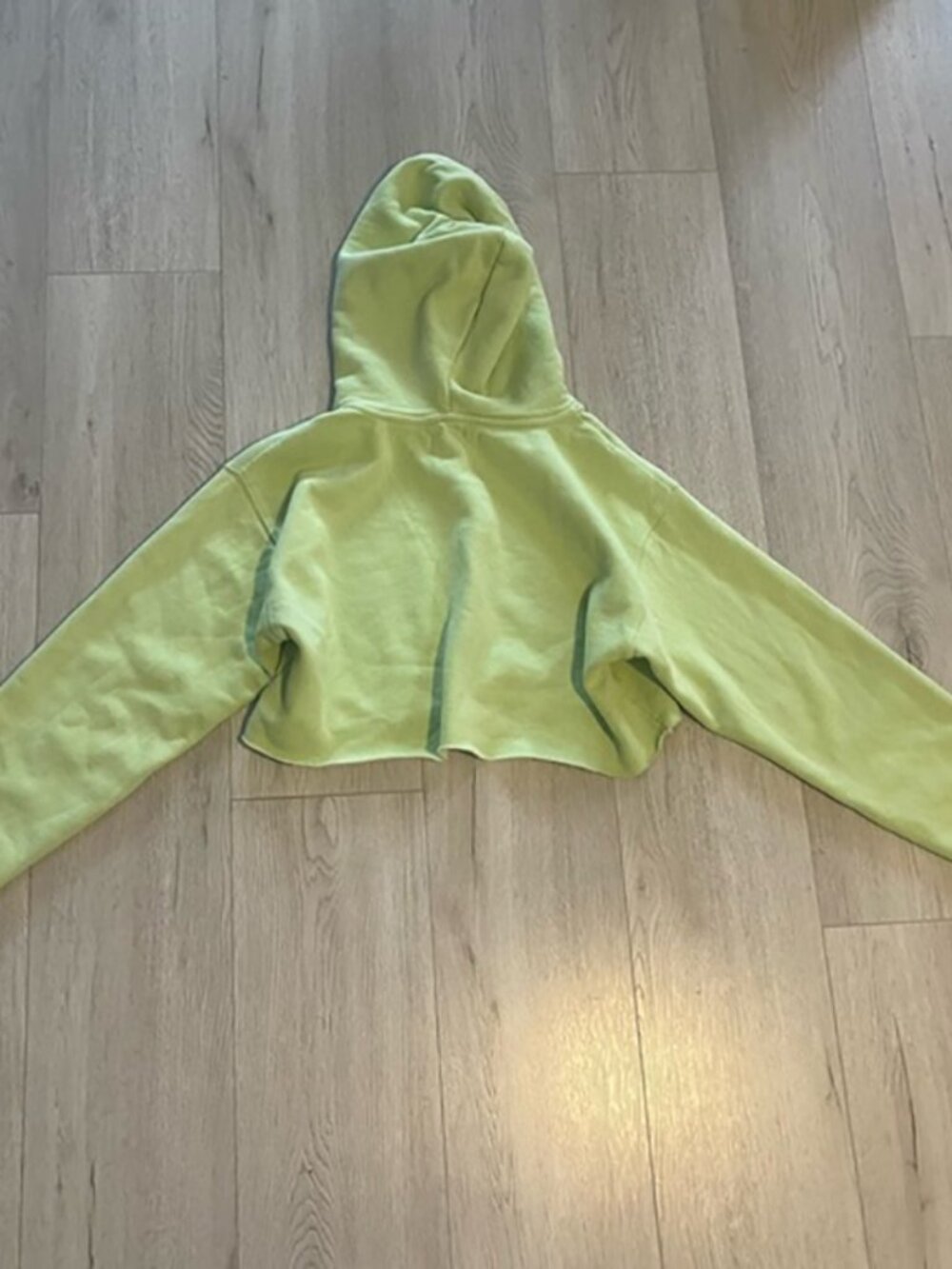 Aritzia TNA Perfect Crop Hoodie- Fluro Green - Picture 2 of 3